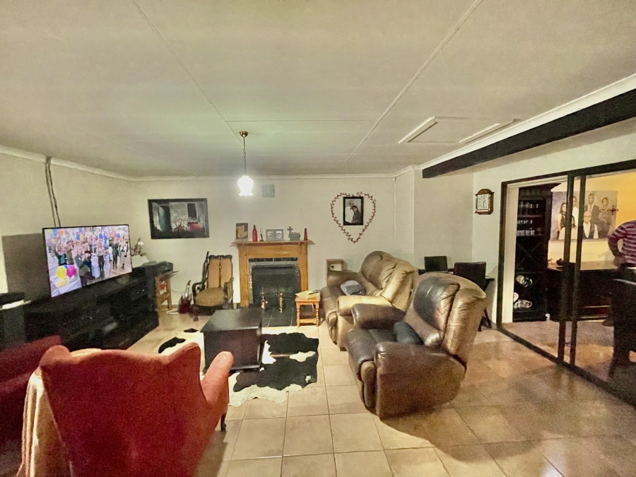3 Bedroom Property for Sale in Cosmosrand Mpumalanga