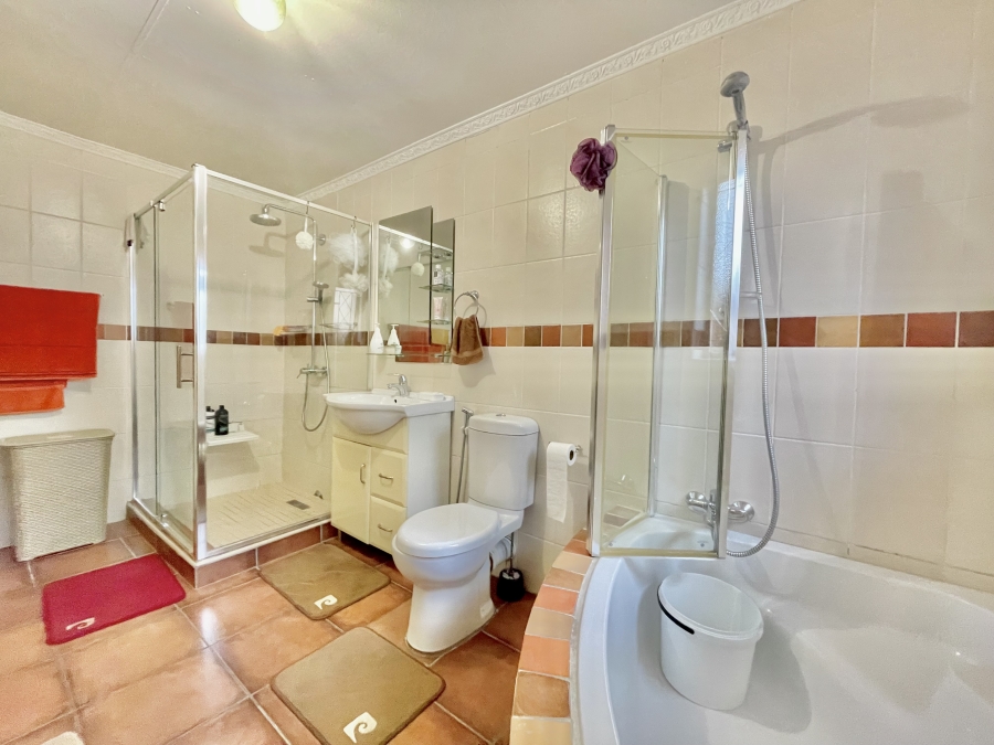 3 Bedroom Property for Sale in Cosmosrand Mpumalanga