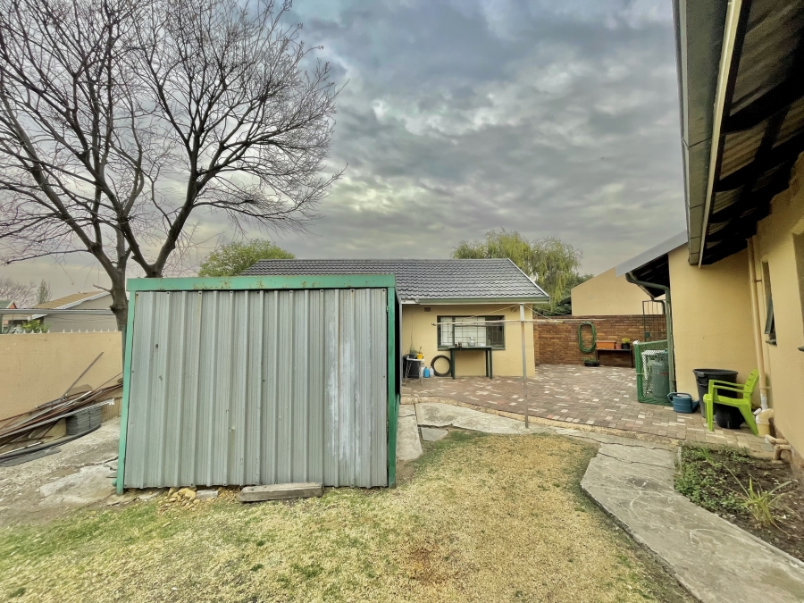 3 Bedroom Property for Sale in Cosmosrand Mpumalanga