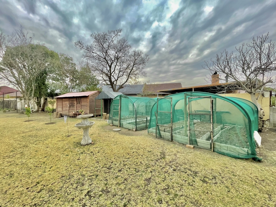 3 Bedroom Property for Sale in Cosmosrand Mpumalanga