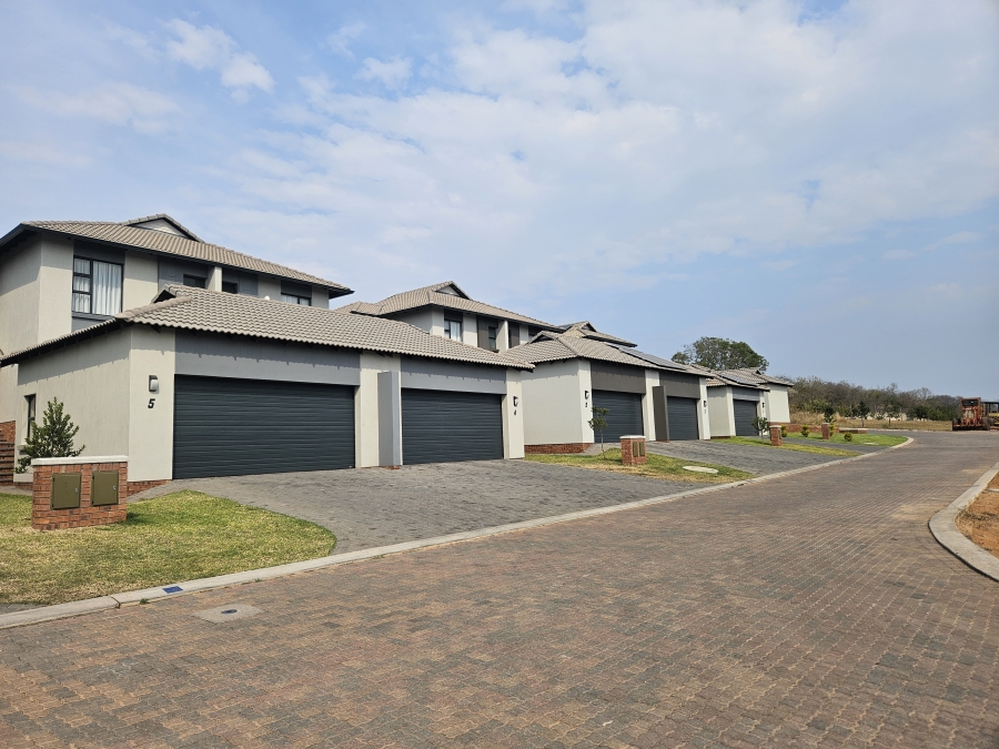 3 Bedroom Property for Sale in Stonehenge Mpumalanga