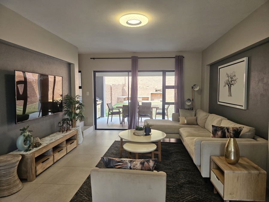 3 Bedroom Property for Sale in Stonehenge Mpumalanga
