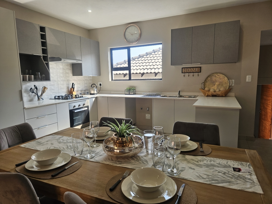 3 Bedroom Property for Sale in Stonehenge Mpumalanga