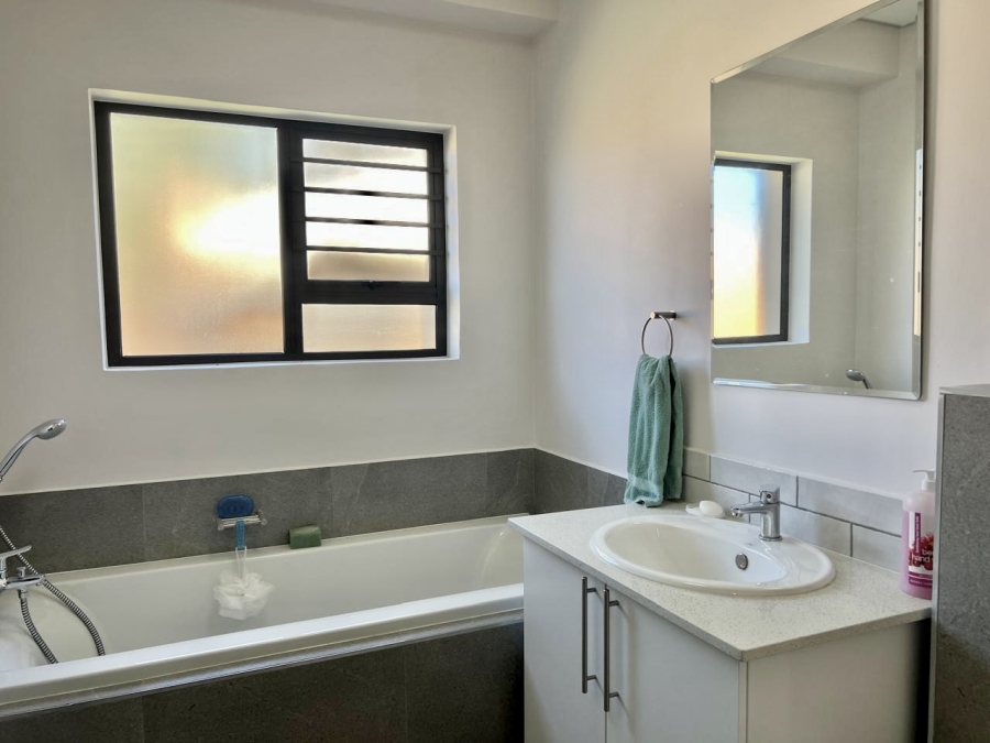 3 Bedroom Property for Sale in Bateleur Estate Mpumalanga