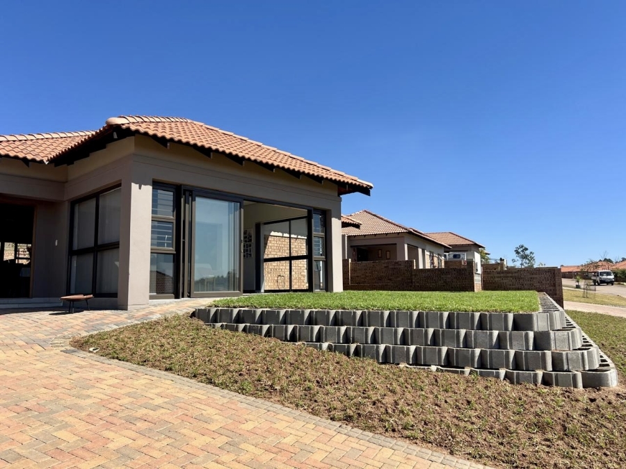 3 Bedroom Property for Sale in Bateleur Estate Mpumalanga