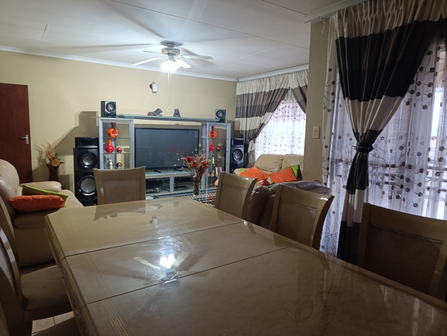 3 Bedroom Property for Sale in Duvha Park Mpumalanga
