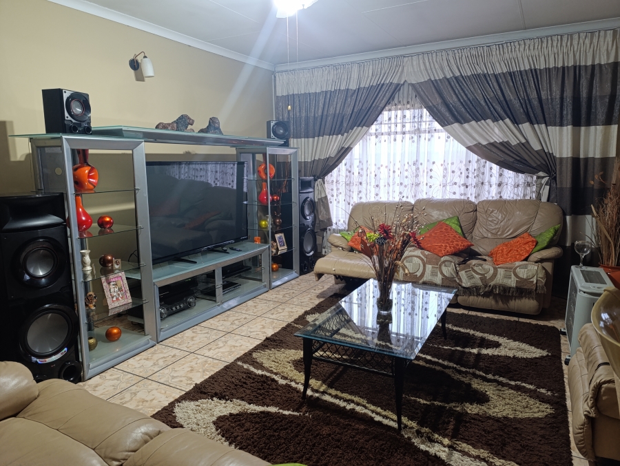 3 Bedroom Property for Sale in Duvha Park Mpumalanga