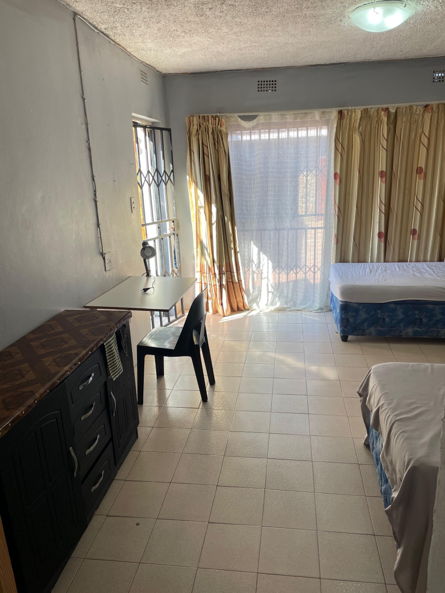 28 Bedroom Property for Sale in Kanyamazane Mpumalanga