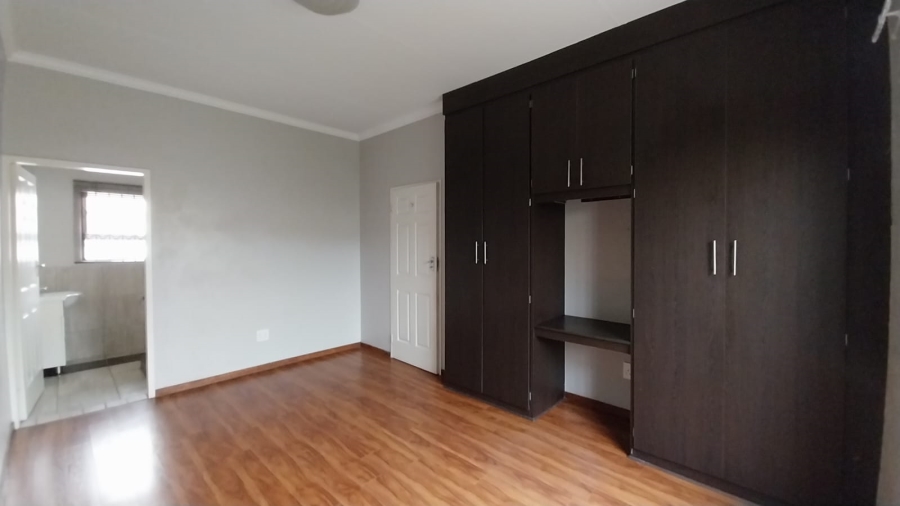 To Let 3 Bedroom Property for Rent in Terra Nova Mpumalanga