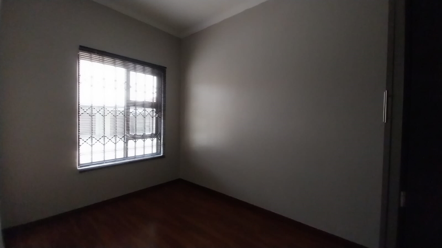 To Let 3 Bedroom Property for Rent in Terra Nova Mpumalanga