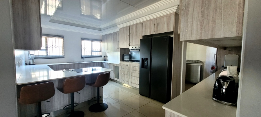 4 Bedroom Property for Sale in Aerorand Mpumalanga