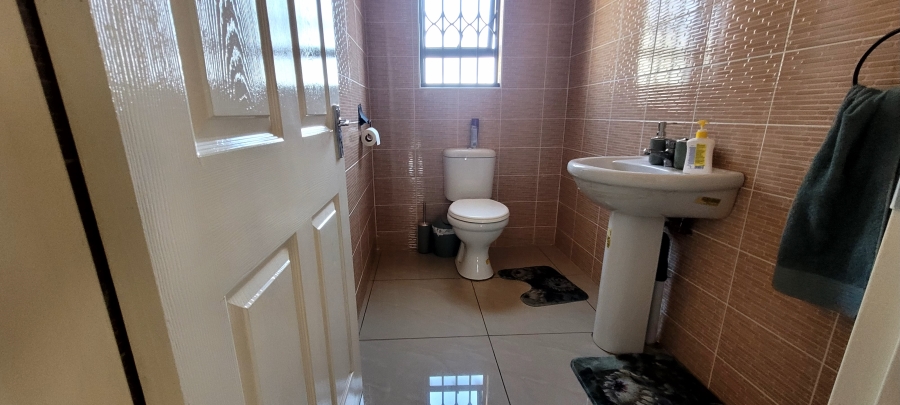4 Bedroom Property for Sale in Aerorand Mpumalanga