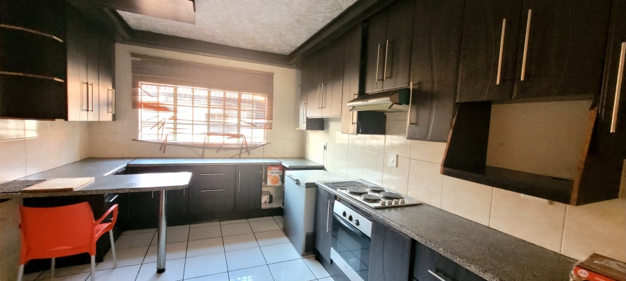 3 Bedroom Property for Sale in Mineralia Mpumalanga