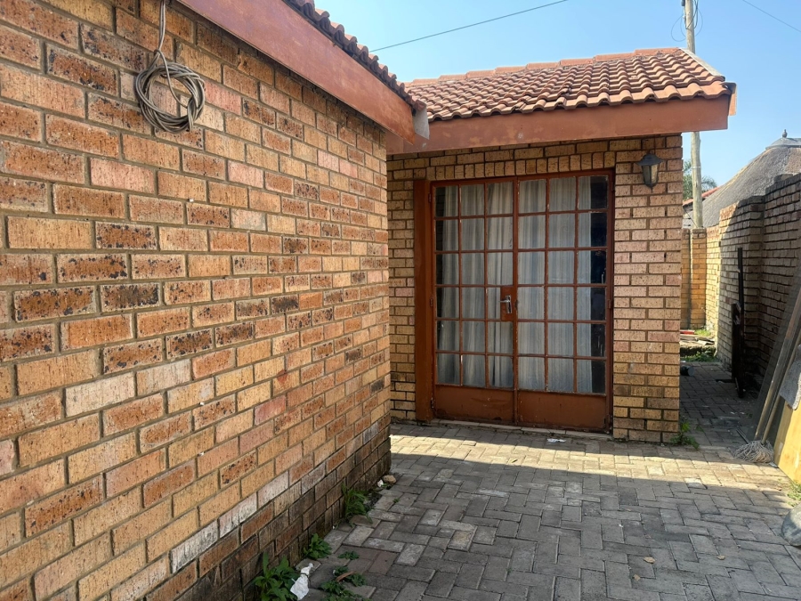 3 Bedroom Property for Sale in Model Park Mpumalanga