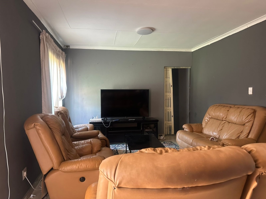 3 Bedroom Property for Sale in Model Park Mpumalanga