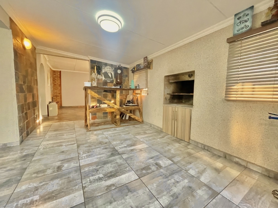 3 Bedroom Property for Sale in Secunda Mpumalanga
