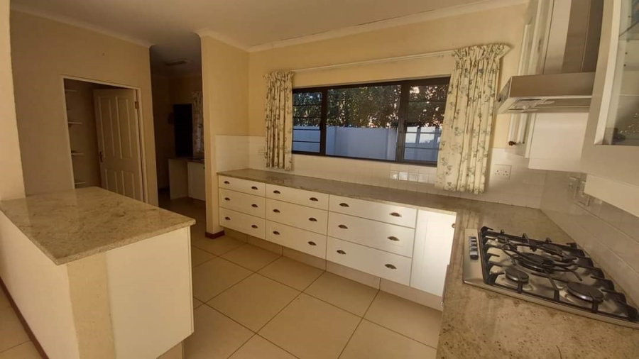 To Let 3 Bedroom Property for Rent in Sonheuwel Mpumalanga