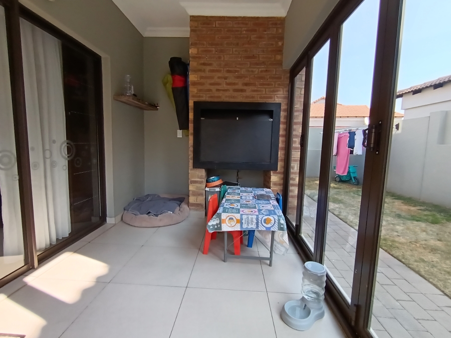 3 Bedroom Property for Sale in Terra Nova Mpumalanga