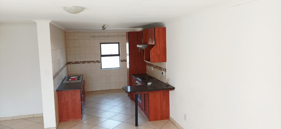 To Let 2 Bedroom Property for Rent in Noordrand Mpumalanga