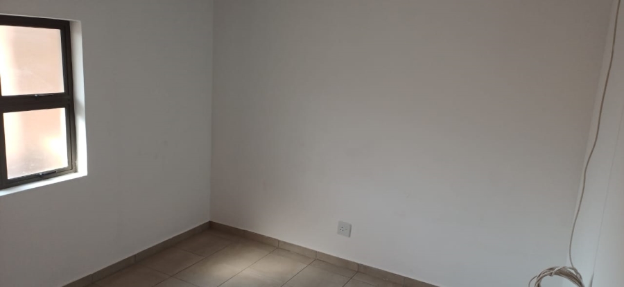 To Let 2 Bedroom Property for Rent in Noordrand Mpumalanga