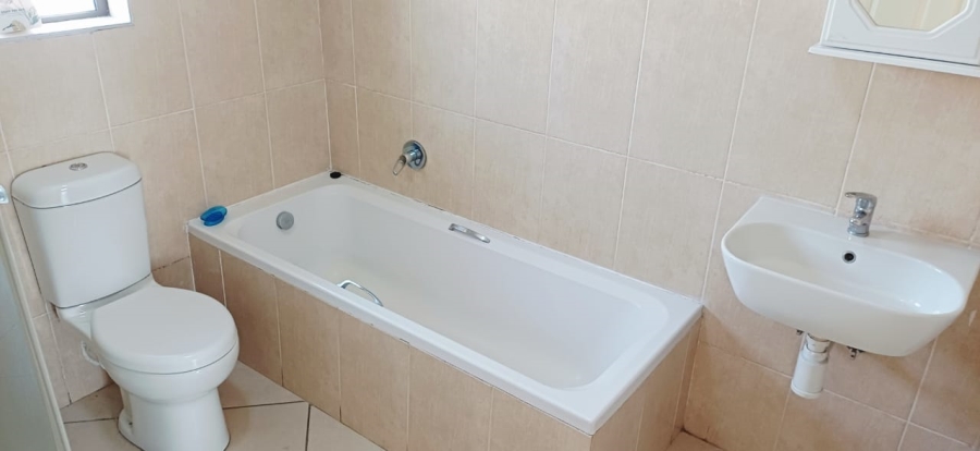 To Let 2 Bedroom Property for Rent in Noordrand Mpumalanga