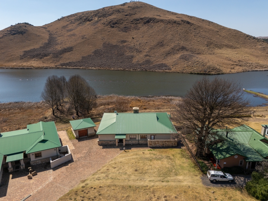 4 Bedroom Property for Sale in Dullstroom Mpumalanga