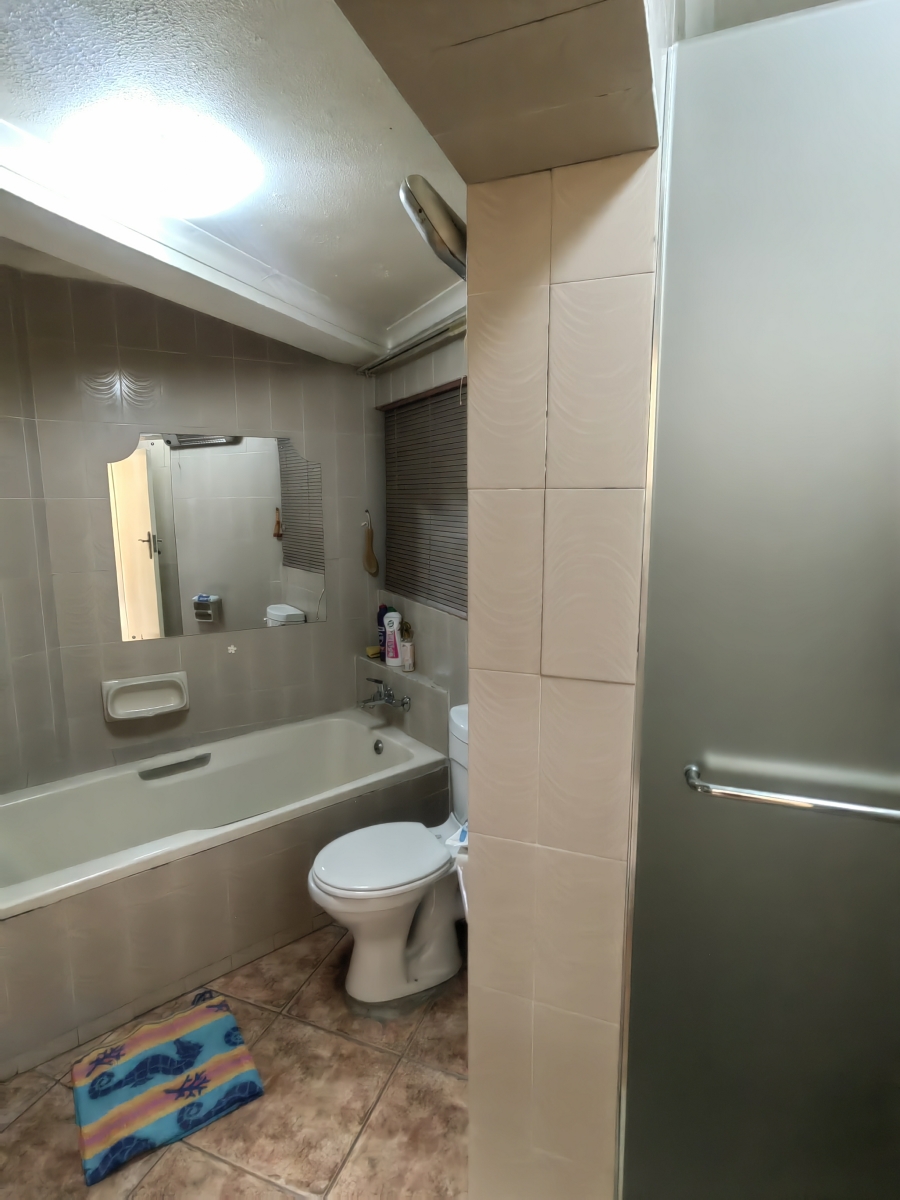 5 Bedroom Property for Sale in Secunda Mpumalanga