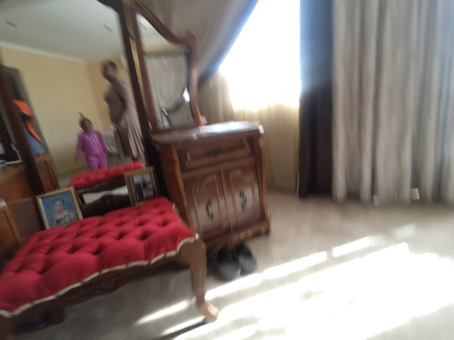 5 Bedroom Property for Sale in Secunda Mpumalanga
