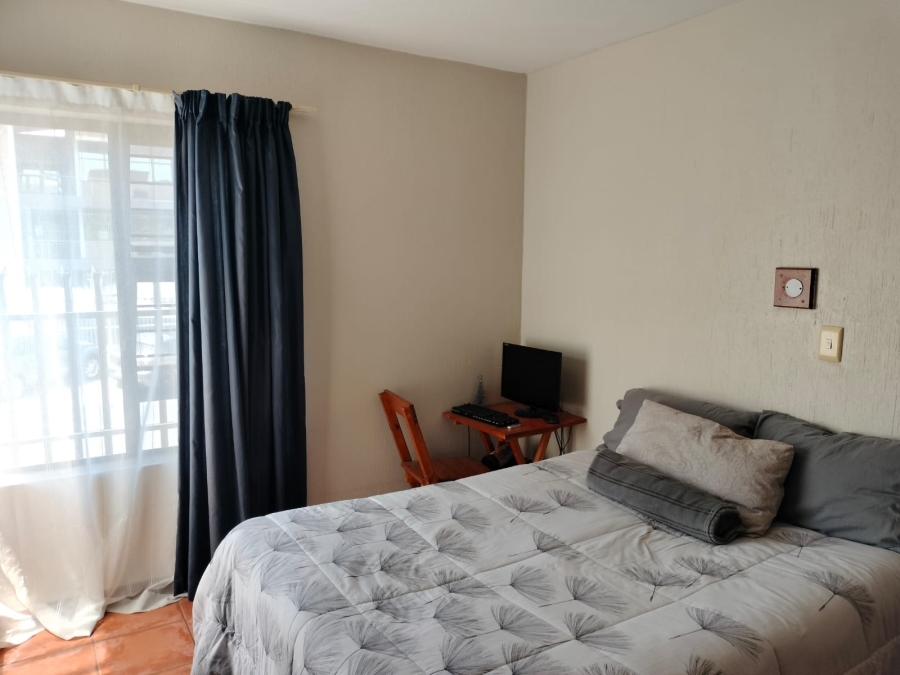To Let 1 Bedroom Property for Rent in Nelspruit Mpumalanga