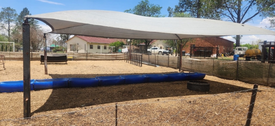 8 Bedroom Property for Sale in Standerton Rural Mpumalanga
