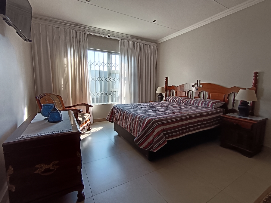2 Bedroom Property for Sale in Kruinpark Mpumalanga