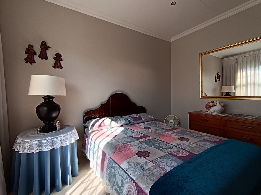 2 Bedroom Property for Sale in Kruinpark Mpumalanga