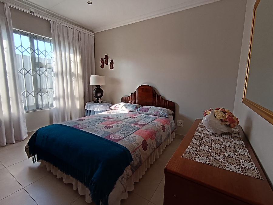 2 Bedroom Property for Sale in Kruinpark Mpumalanga