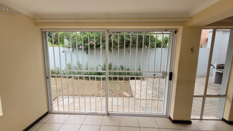To Let 2 Bedroom Property for Rent in Nelspruit Ext 37 Mpumalanga