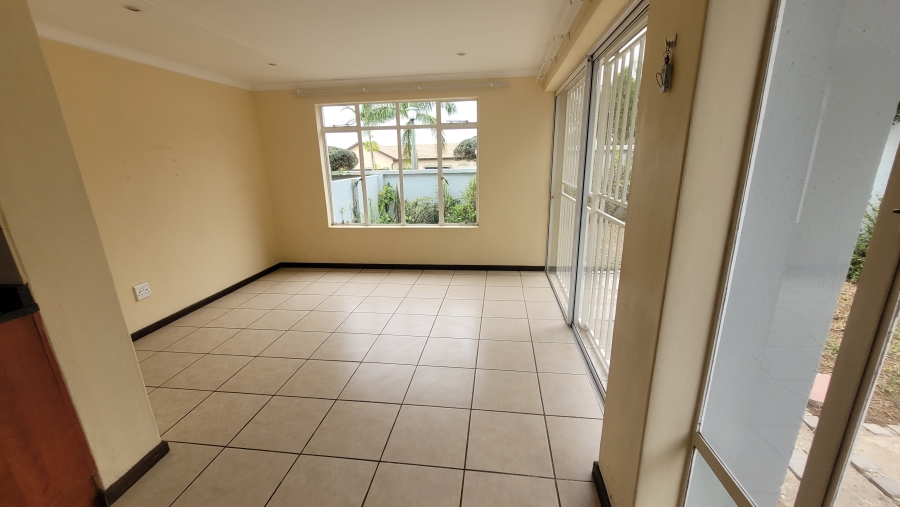 To Let 2 Bedroom Property for Rent in Nelspruit Ext 37 Mpumalanga