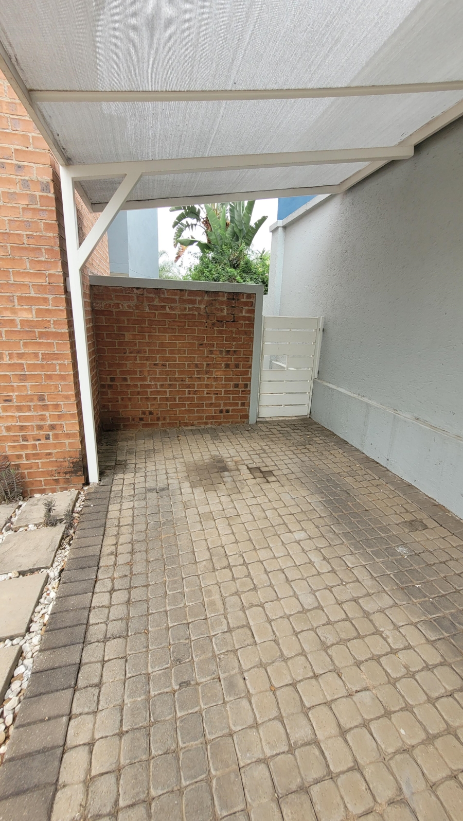 To Let 2 Bedroom Property for Rent in Nelspruit Ext 37 Mpumalanga