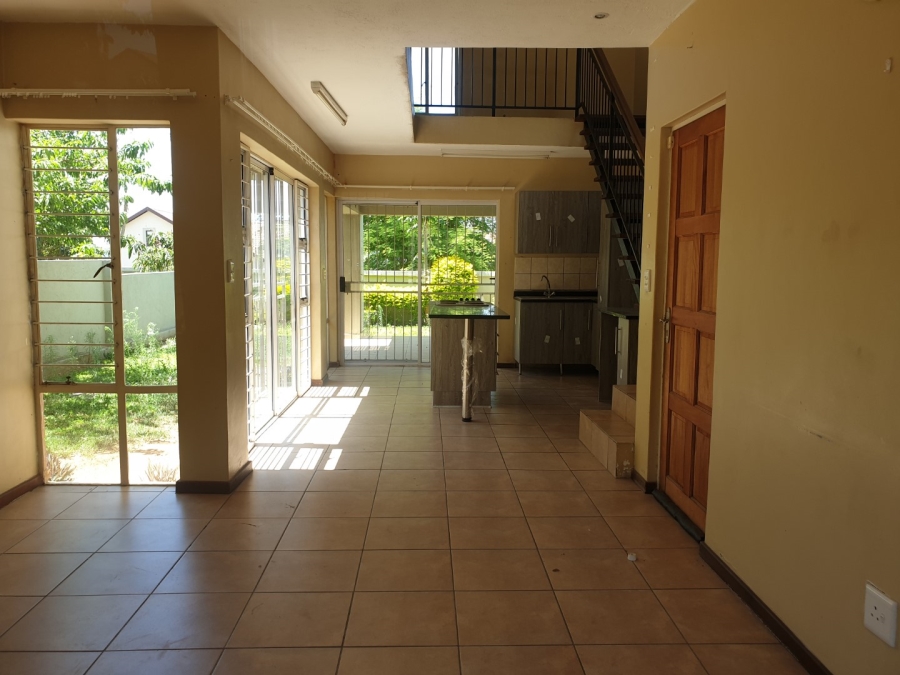 To Let 2 Bedroom Property for Rent in Nelspruit Ext 37 Mpumalanga