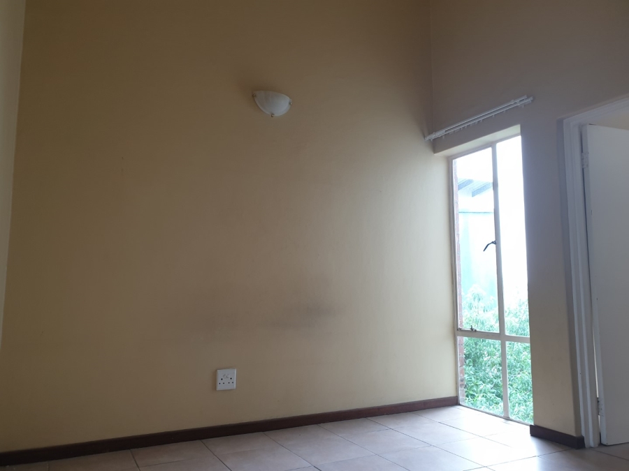 To Let 2 Bedroom Property for Rent in Nelspruit Ext 37 Mpumalanga