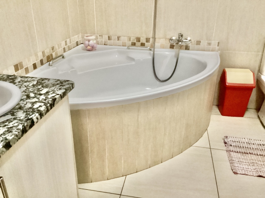 4 Bedroom Property for Sale in Bankenveld Mpumalanga