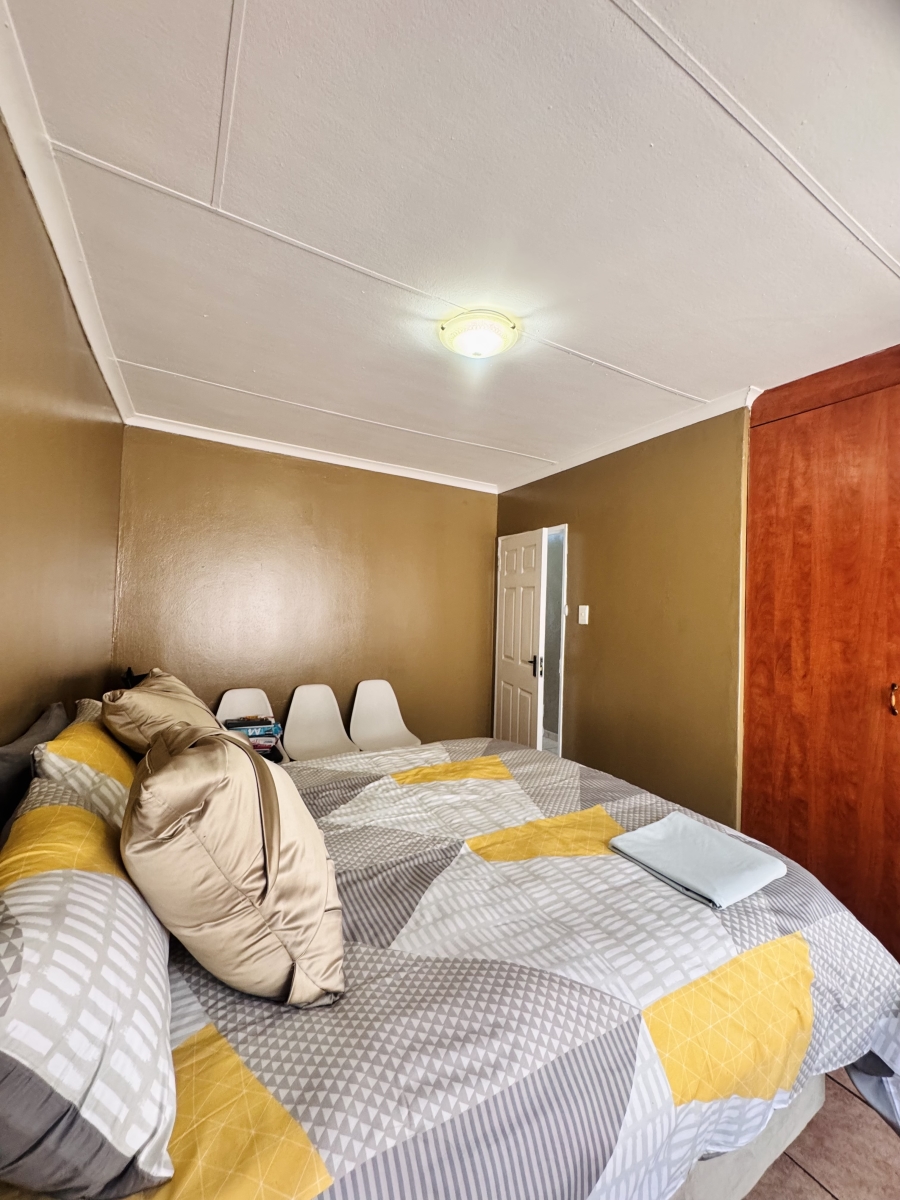 To Let 2 Bedroom Property for Rent in Ben Fleur Mpumalanga