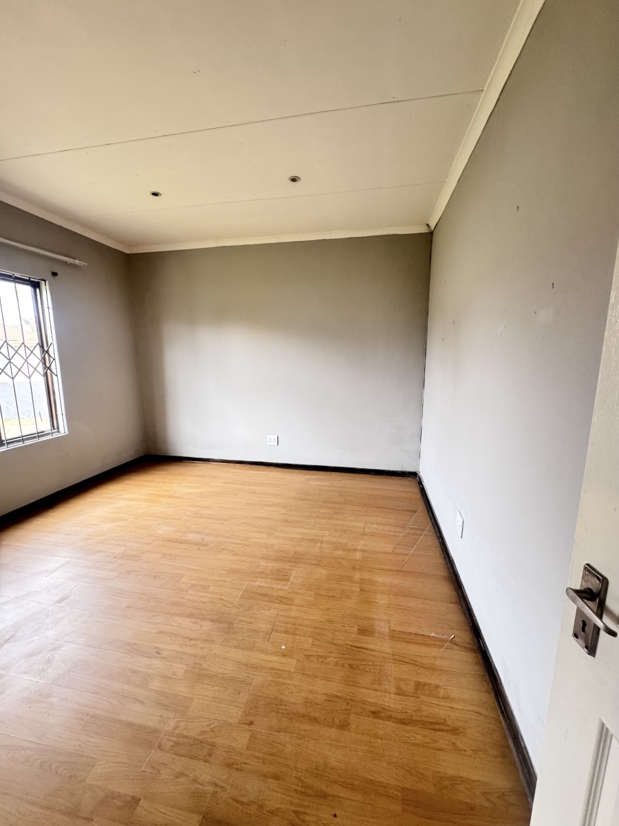 3 Bedroom Property for Sale in Jackaroo A H Mpumalanga