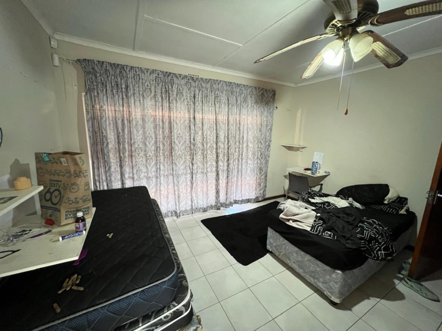 9 Bedroom Property for Sale in West Acres Mpumalanga