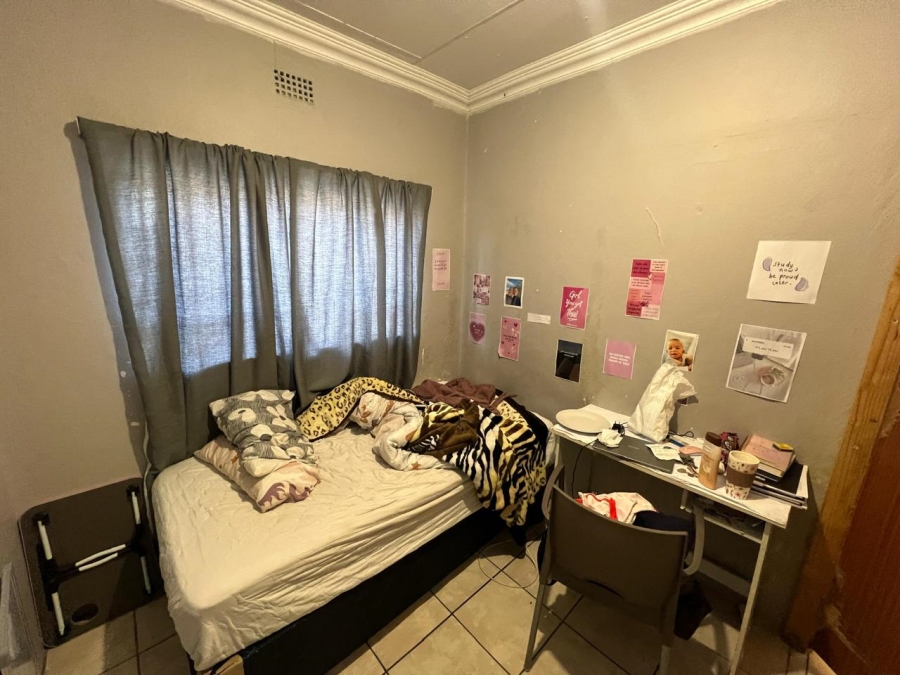 9 Bedroom Property for Sale in West Acres Mpumalanga