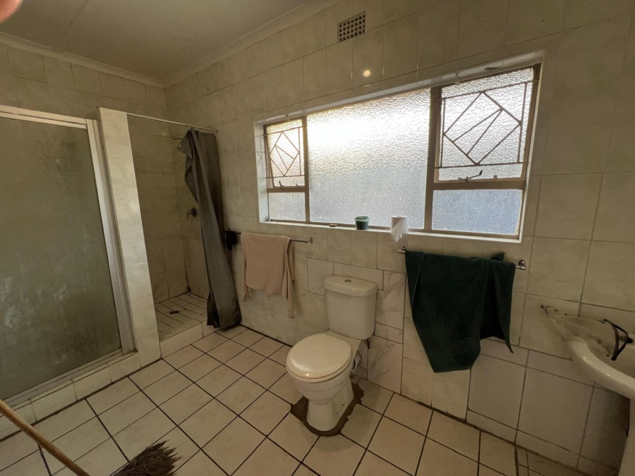 9 Bedroom Property for Sale in West Acres Mpumalanga
