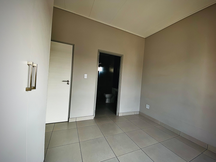 2 Bedroom Property for Sale in Riverside Park Mpumalanga