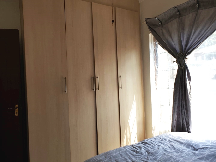 To Let 2 Bedroom Property for Rent in Sonheuwel Mpumalanga