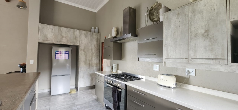 4 Bedroom Property for Sale in Sonheuwel Mpumalanga