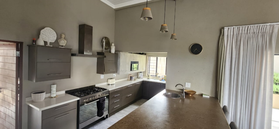 4 Bedroom Property for Sale in Sonheuwel Mpumalanga