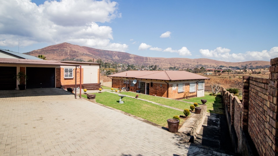 3 Bedroom Property for Sale in Emgwenya Mpumalanga