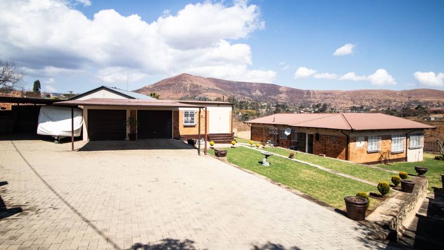 3 Bedroom Property for Sale in Emgwenya Mpumalanga